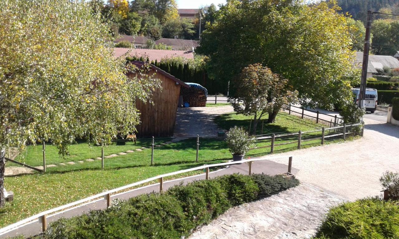 Chambre D'Hotes Des Poisets Crotenay Екстер'єр фото