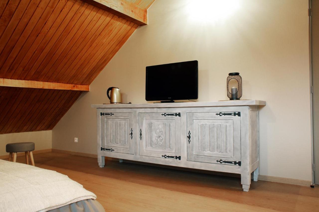 Chambre D'Hotes Des Poisets Crotenay Екстер'єр фото